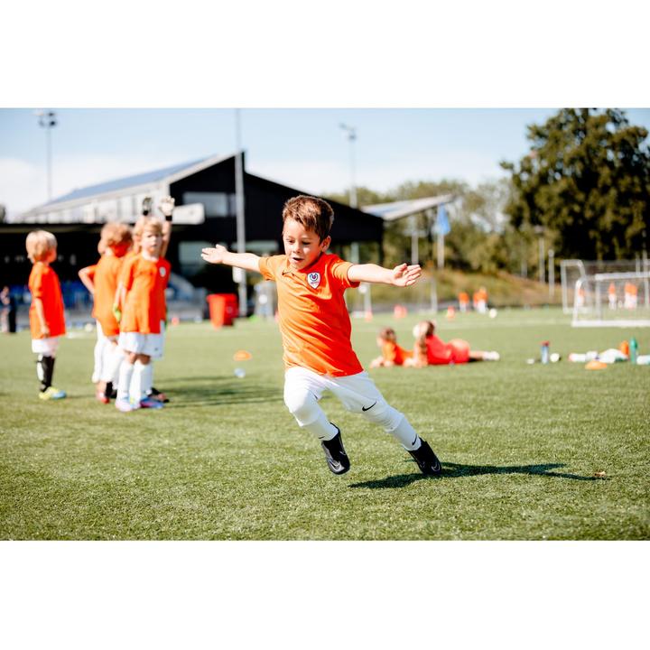 Deelname voor één persoon aan een driedaags Ubuntu Voetbalkamp