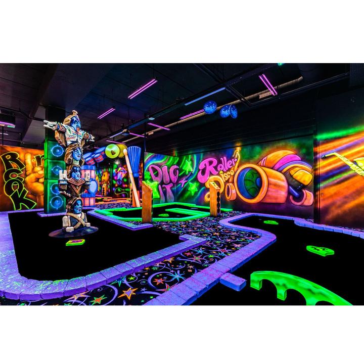 2 toegangskaarten voor GlowGolf Amsterdam-Noord