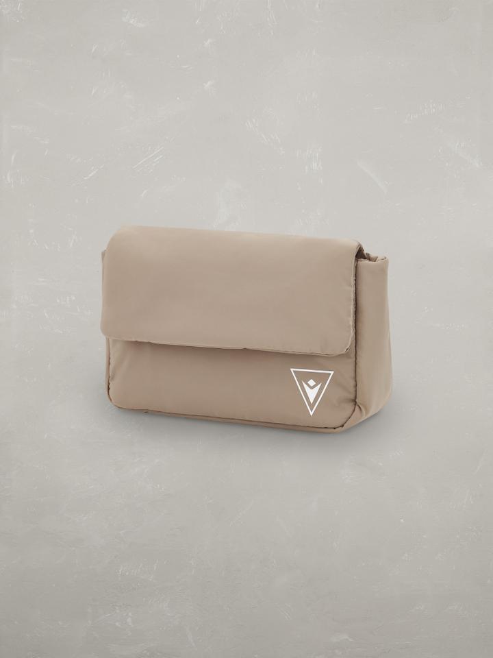 Beauty Serena – Macron O.N.E.