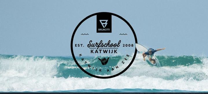 Surf- of suples bij Surfschool Katwijk voor 6 personen 