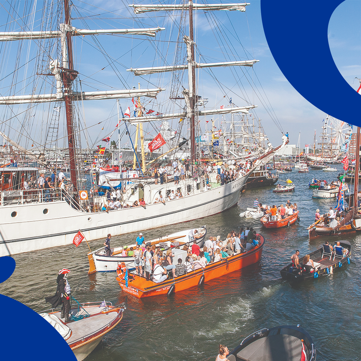 Rondvaart tijdens SAIL in een sloep voor 2 personen
