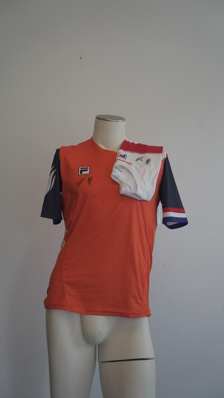 Set 9: T-shirt met tanktop